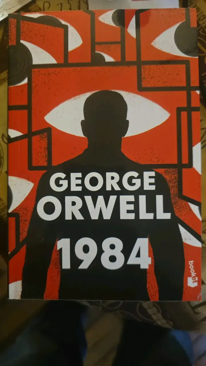 Libro '1984' de George Orwell - 1