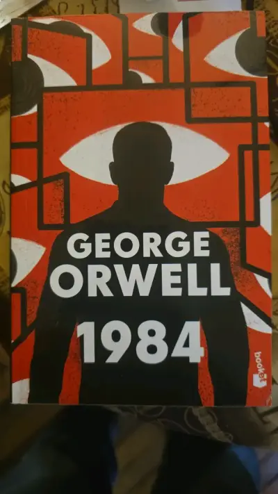 Libro '1984' de George Orwell - miniatura 1