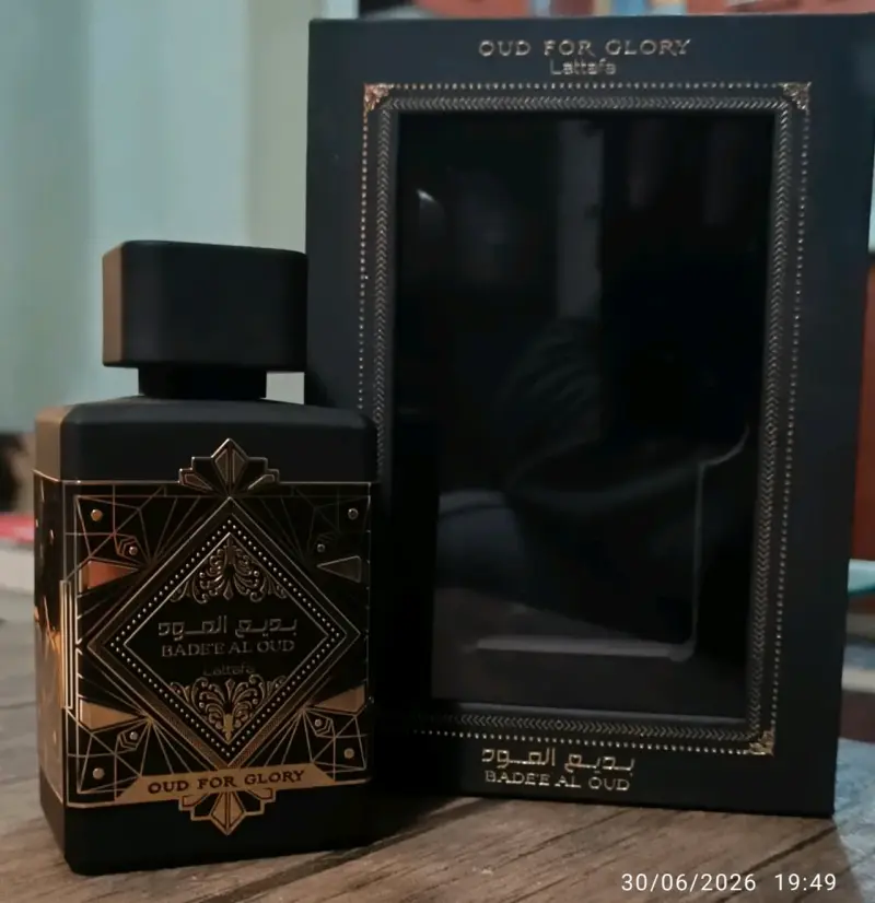 Perfume Oud For Glory Badee Al Oud Lattafa - 1
