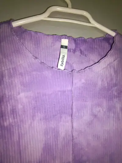 Vestido morado de manga larga estilo tie-dye - miniatura 2