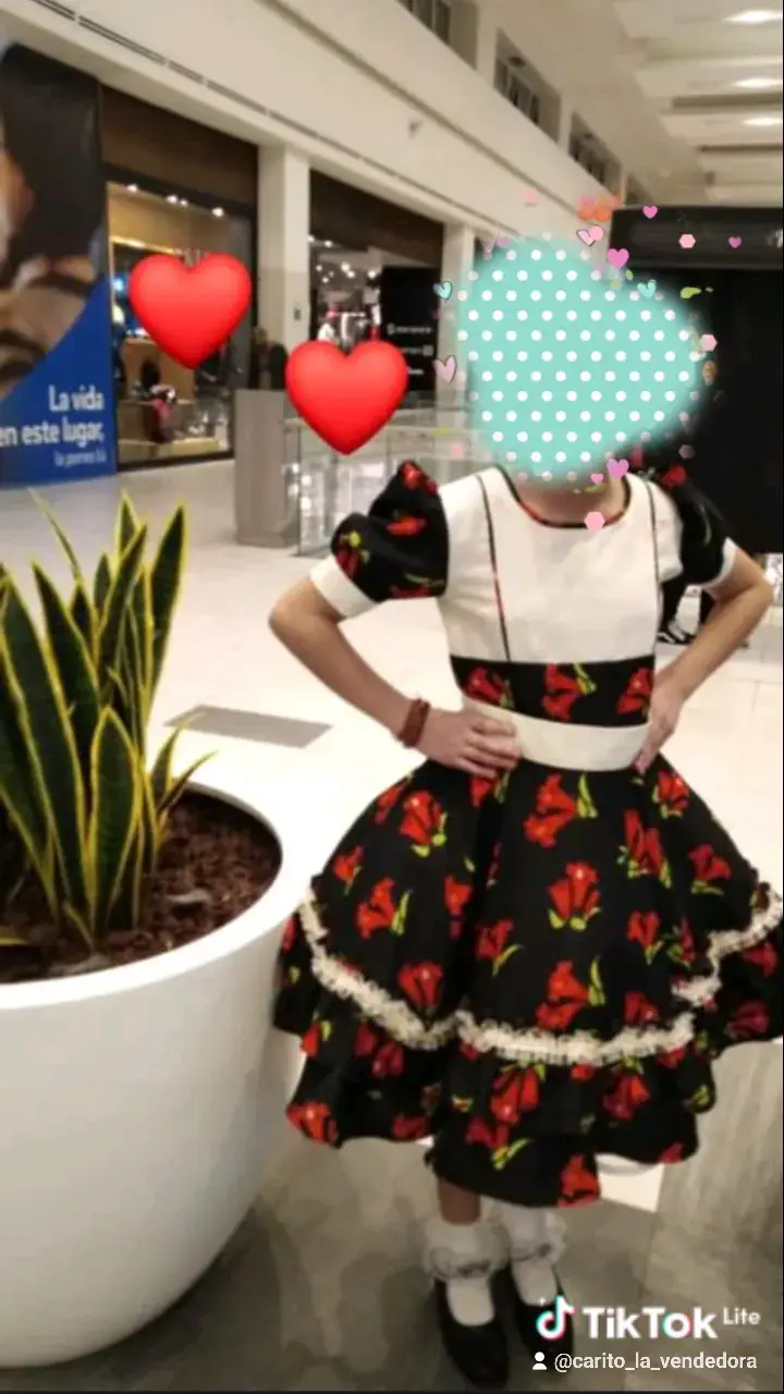 Vestido infantil de flores estilo folclórico