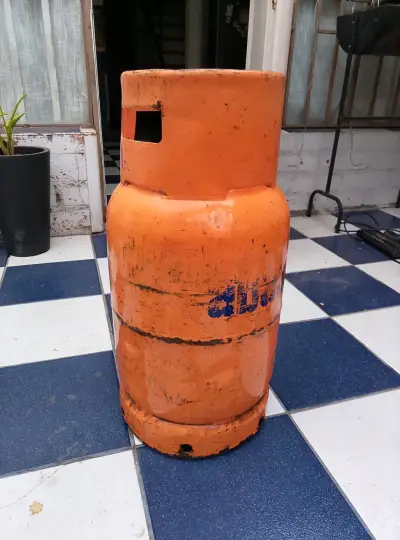 Balón de gas licuado 11 kg vacio - miniatura 2