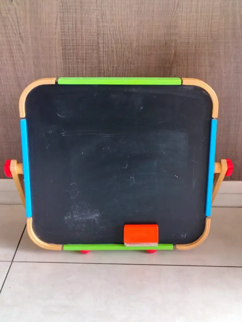 Pizarra Tiza Y Magnética marca Hape - 2