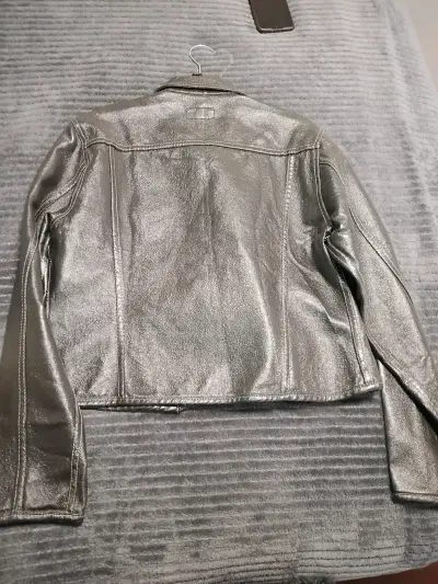 Chaqueta metálica plateada  marca Ellus - miniatura 2