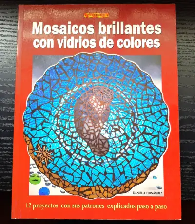 Libro de mosaicos brillantes con vidrios de colores - miniatura 1