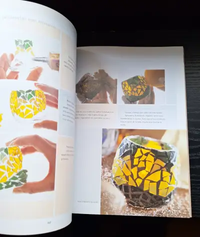 Libro de mosaicos brillantes con vidrios de colores - miniatura 4