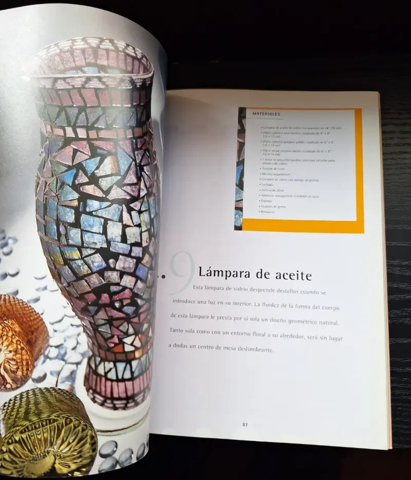 Libro de mosaicos brillantes con vidrios de colores - 5