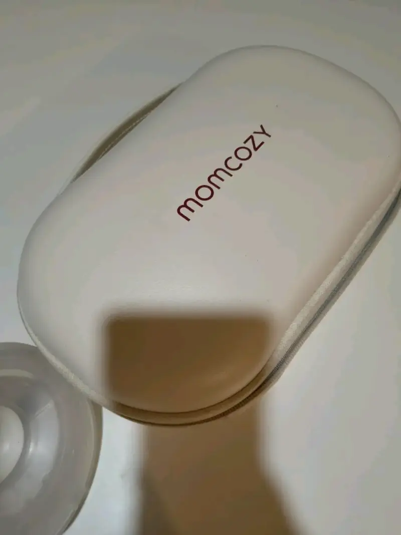Extractor de leche Momcozy portátil - 1