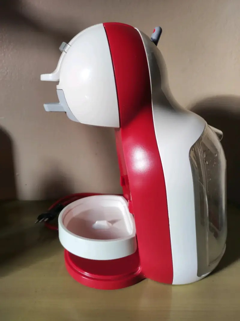 Cafetera Dolce Gusto automática roja - 4
