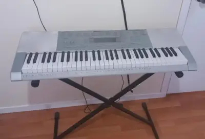 Teclado Electrónico Casio LK 280. - miniatura 2