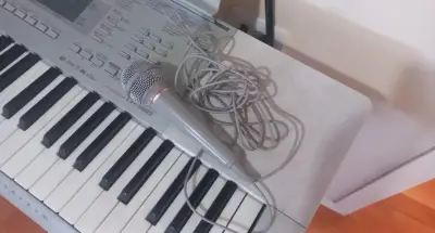 Teclado Electrónico Casio LK 280. - miniatura 3