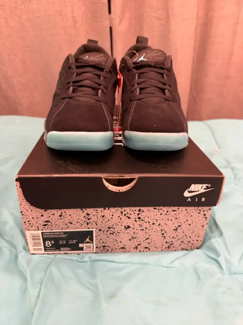 Zapatillas deportivas con suela azul hielo - 2