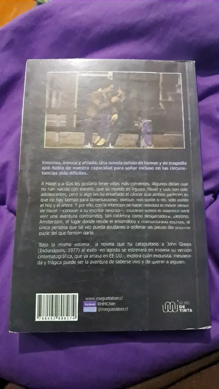 Libro 'Bajo la Misma Estrella' de John Green - 2