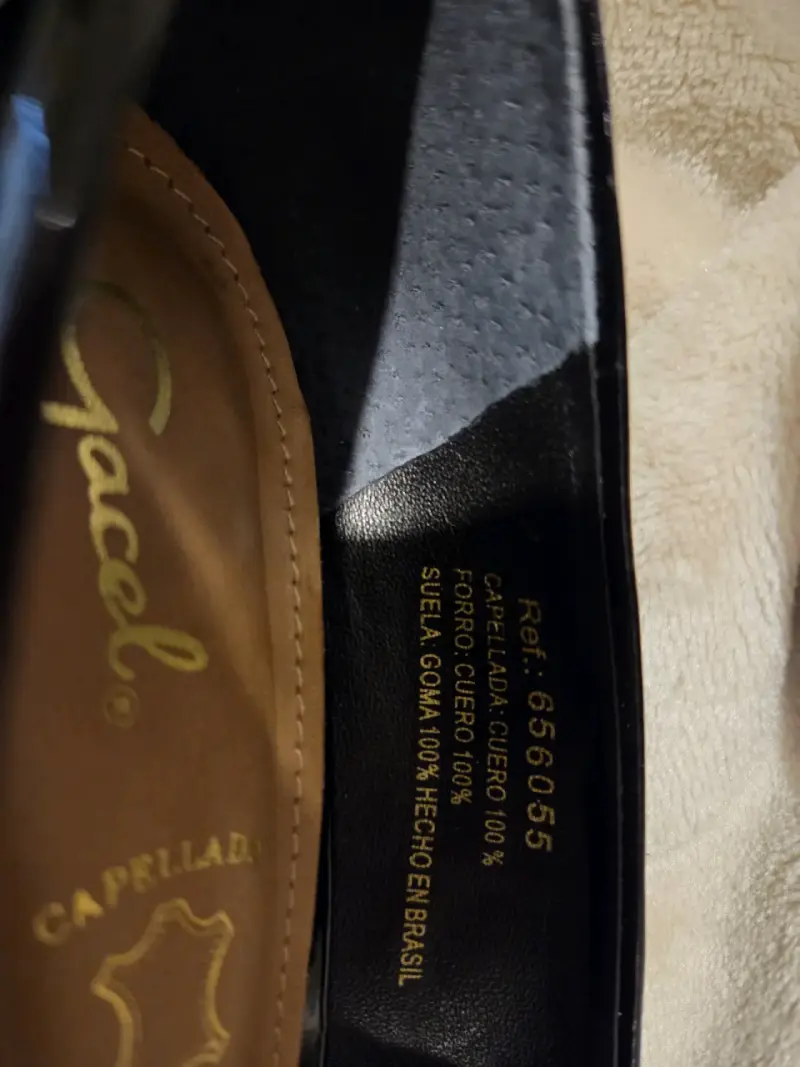 Zapatos de tacón negro charol con hebilla - 3