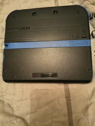Consola Nintendo 2DS con magia - miniatura 3