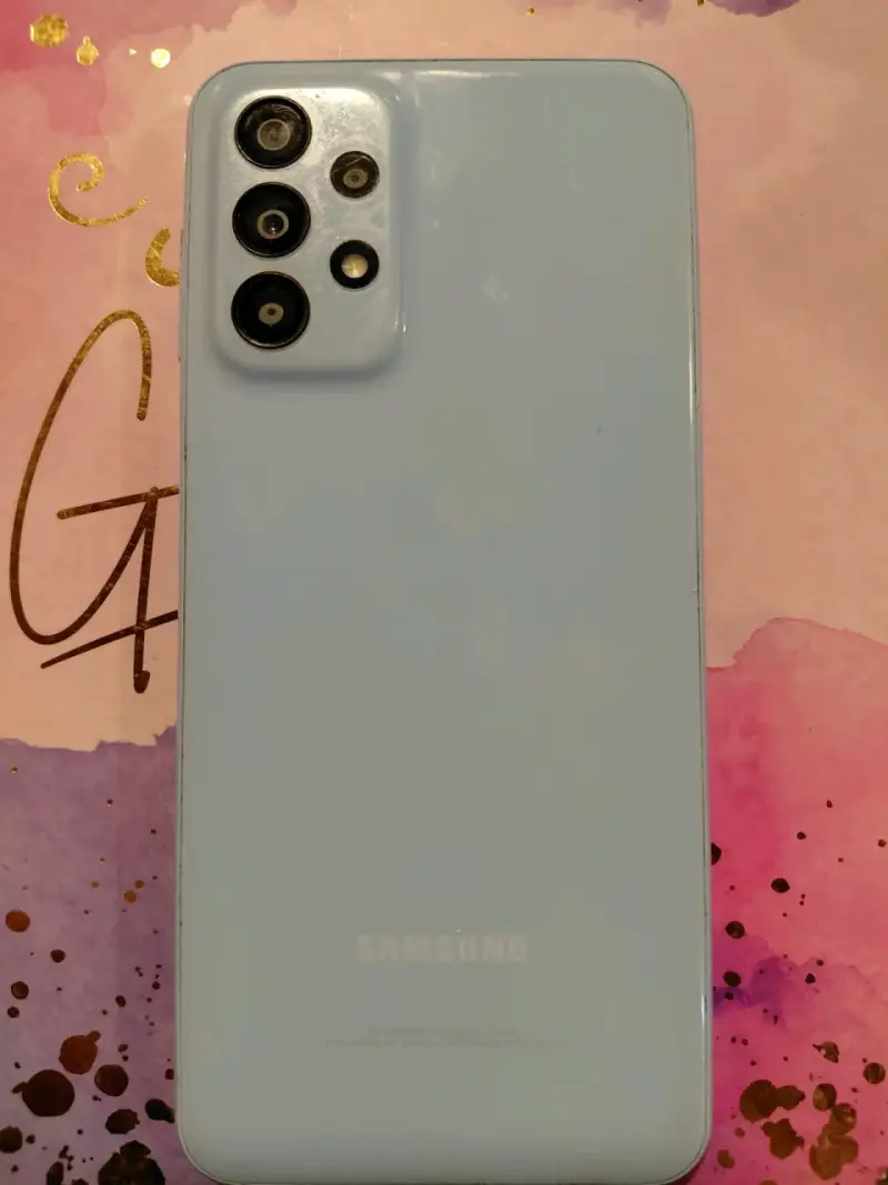 Smartphone Samsung Galaxy en buen estado - 2