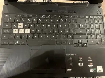 Laptop ASUS TUF Gaming potente y moderna - miniatura 4