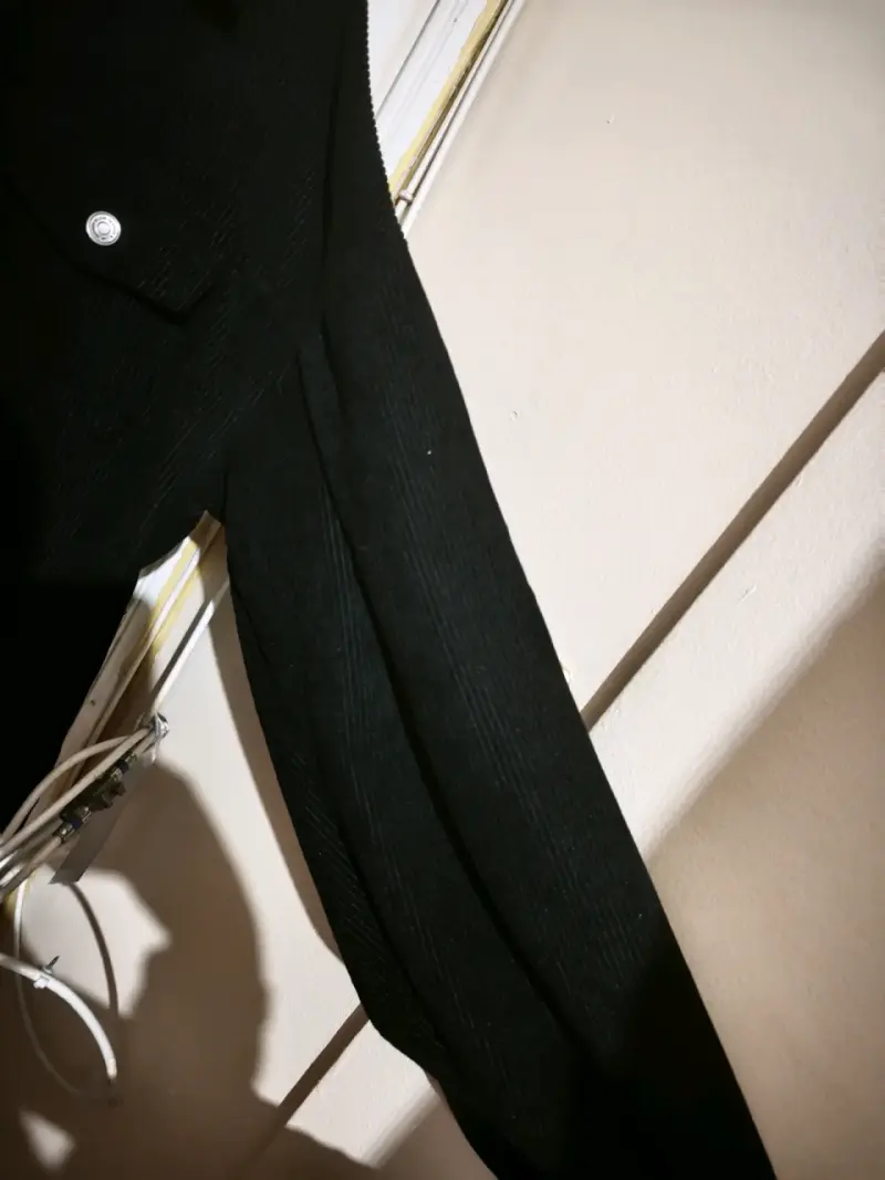 Chaqueta con botones marca SheIn talla L /40-42