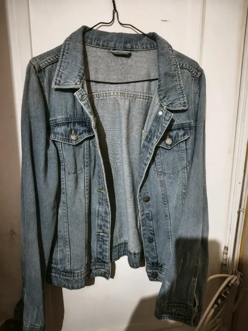 Chaqueta de mezclilla azul claro - 2