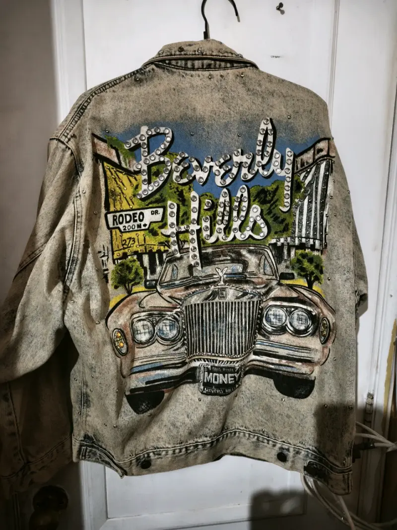 Chaqueta de mezclilla con tachas - 2