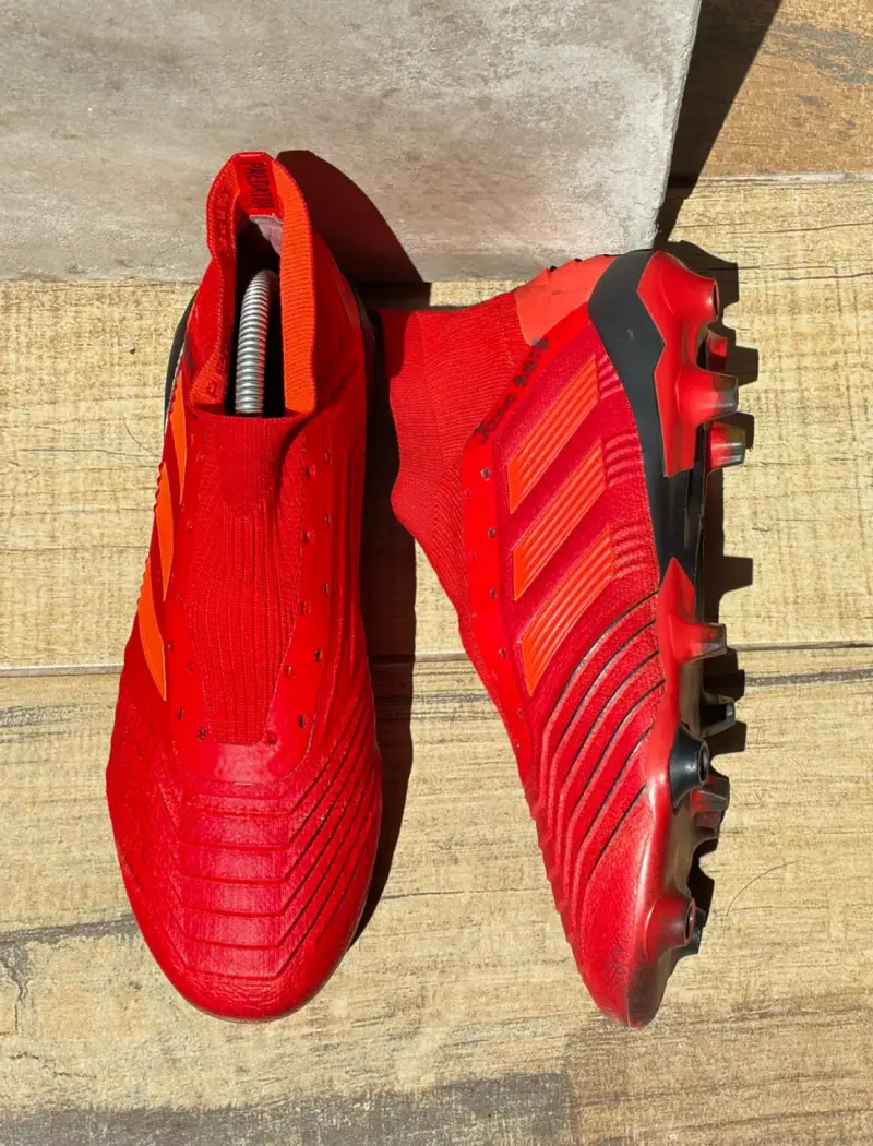 Botines de fútbol Adidas Predator rojos 18.1 - 2