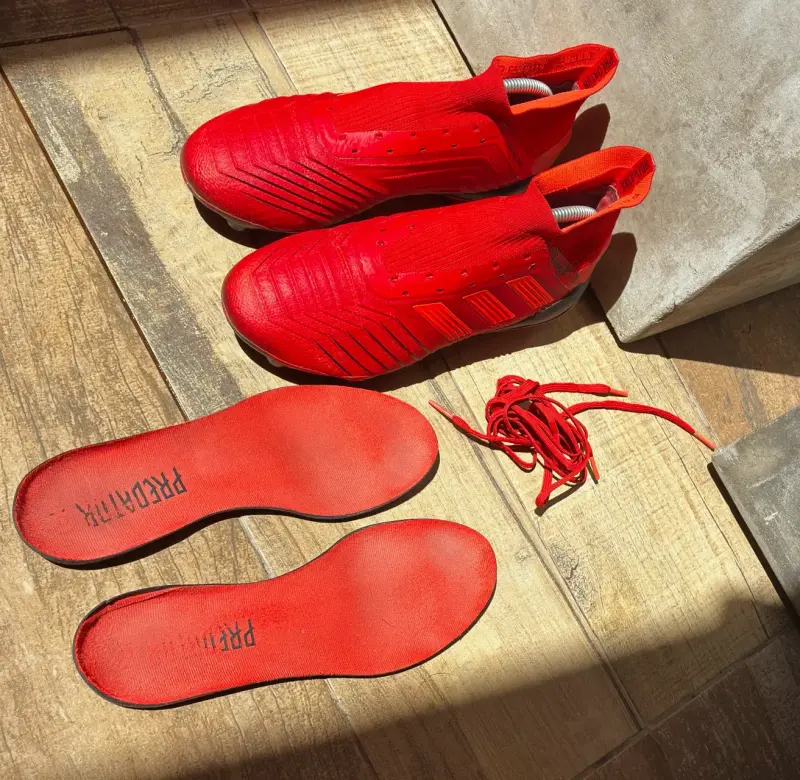 Botines de fútbol Adidas Predator rojos 18.1 - 5