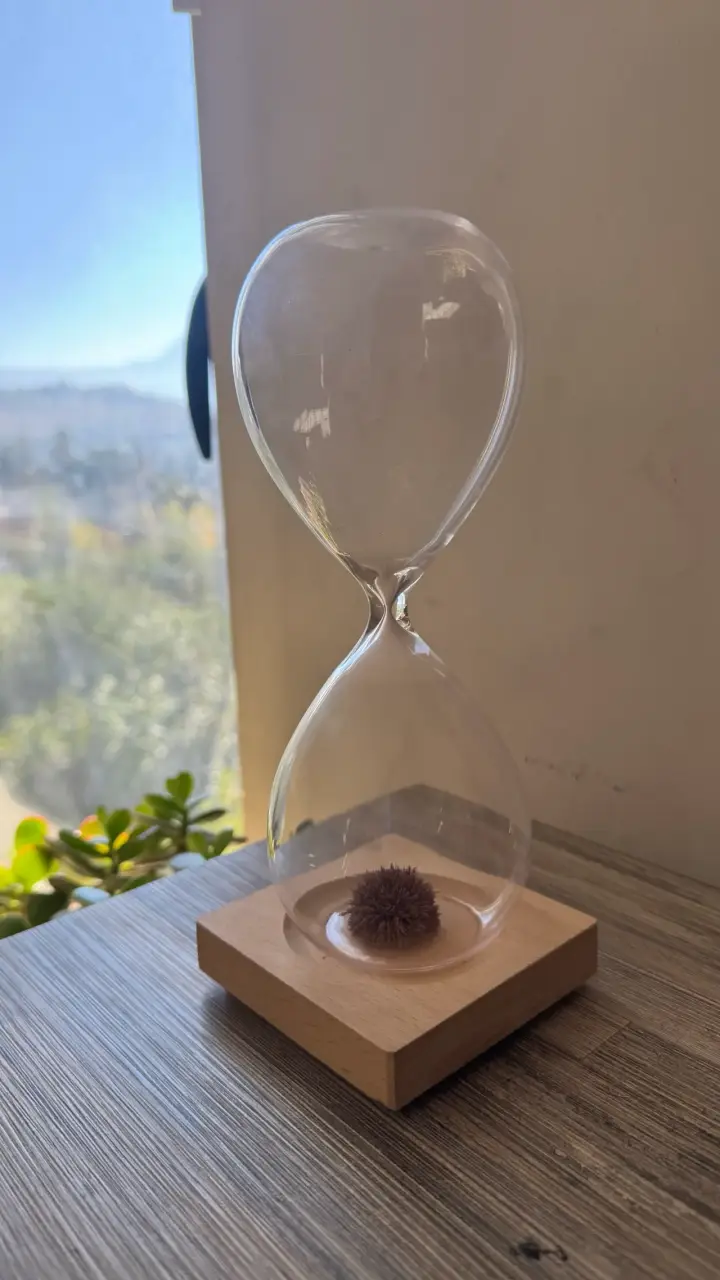 Reloj de arena de imanes decorativo - 2