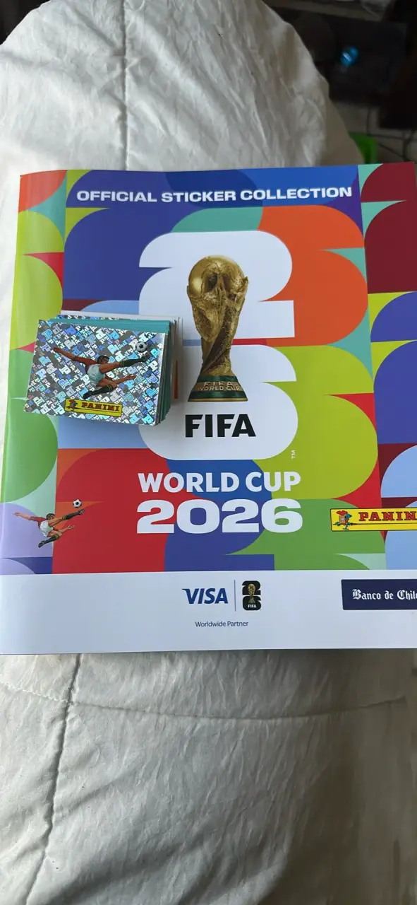 Álbum Panini Mundial FIFA 2026 con láminas - 1