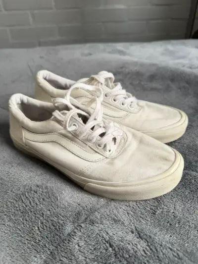 Zapatillas VANS blancas casuales de lona - miniatura 1