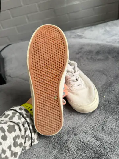 Zapatillas VANS blancas casuales de lona - miniatura 3