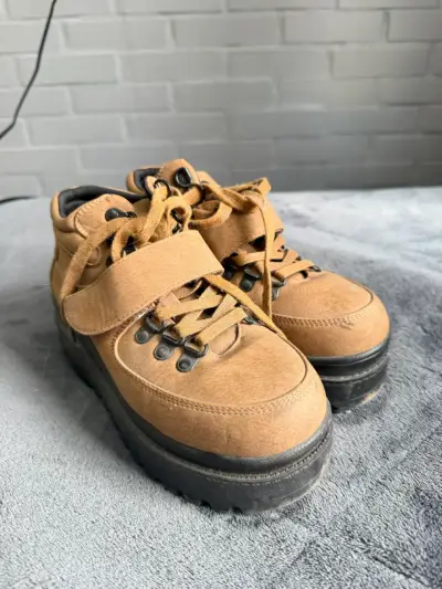 Botines de plataforma Poème color camel - miniatura 2