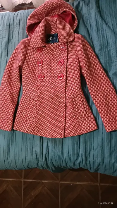 Abrigo rojo con capucha Sybilla - miniatura 1