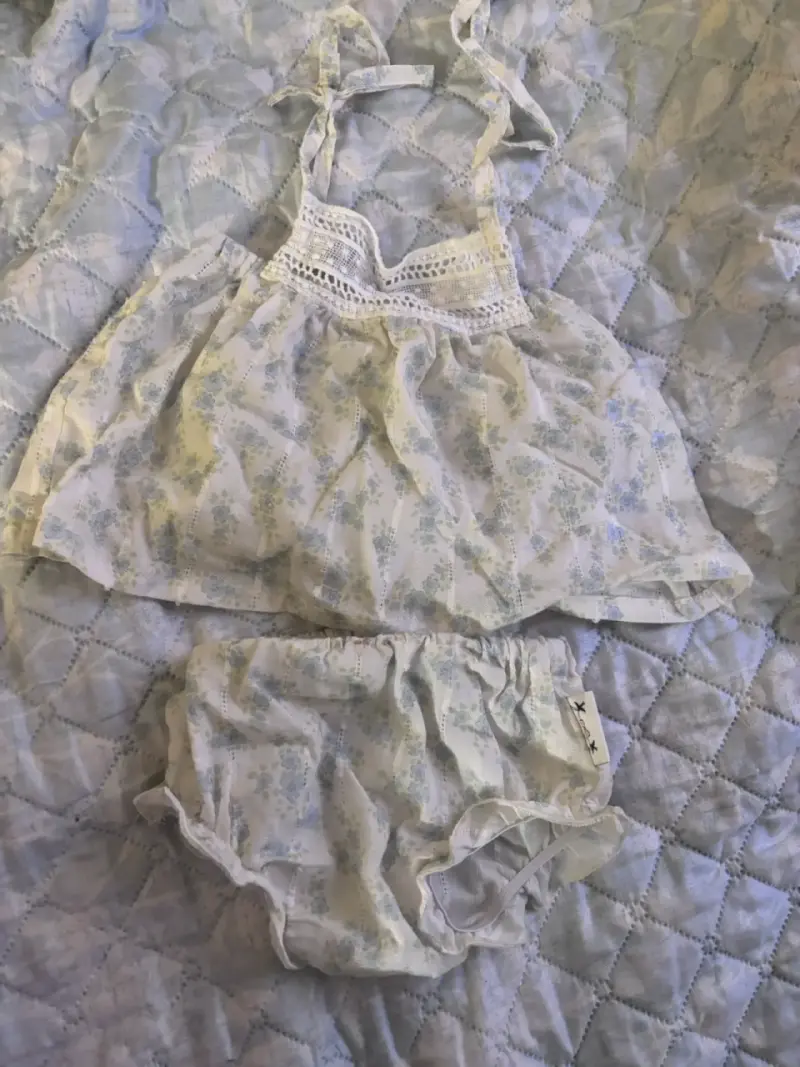 Vestido infantil beige con encaje - 2