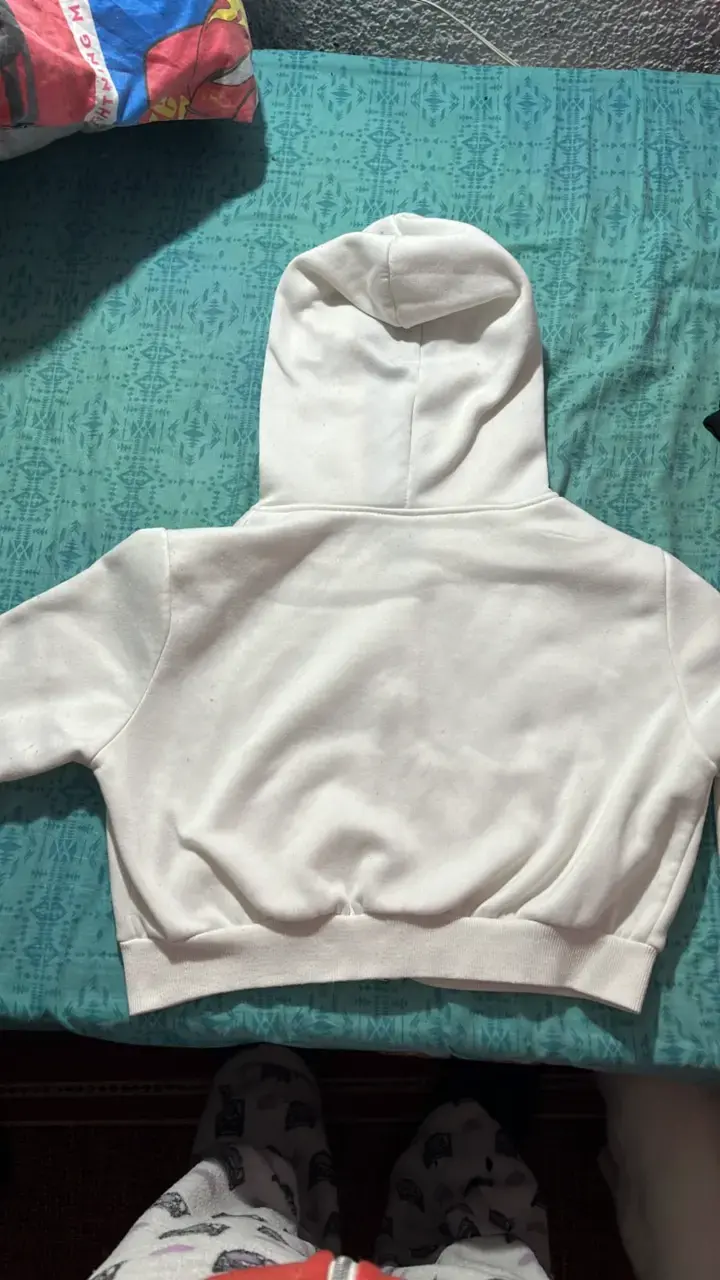 Polerón blanco con capucha para mujer - 2