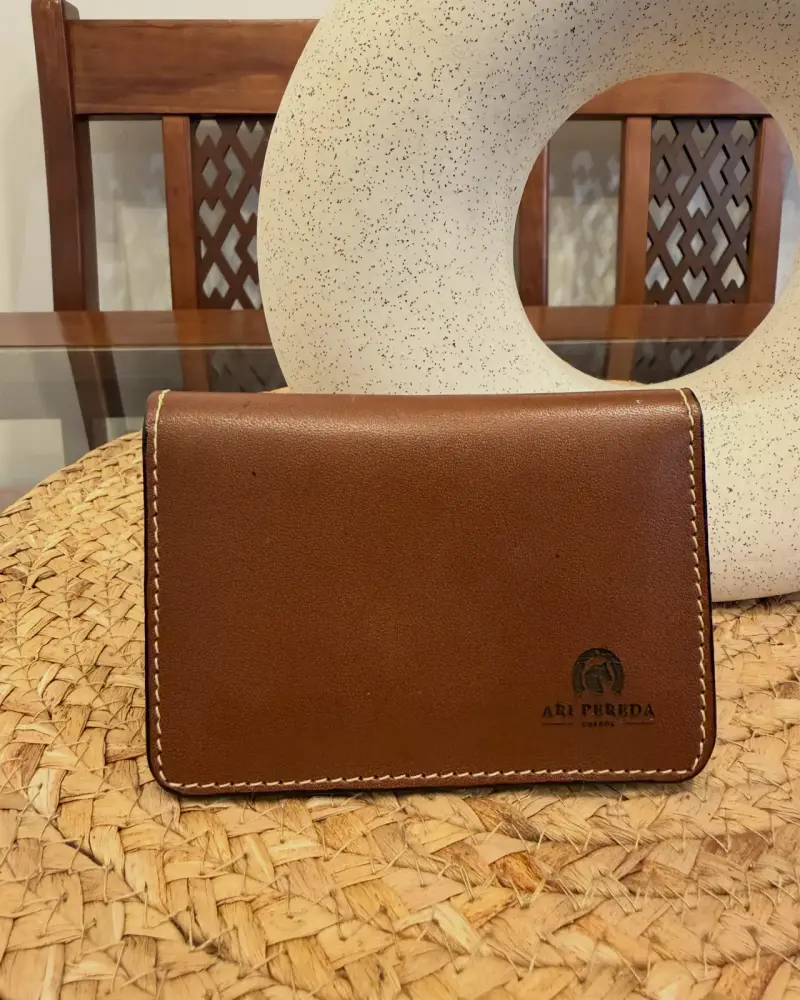 Bolso de cuero marrón elegante - 4