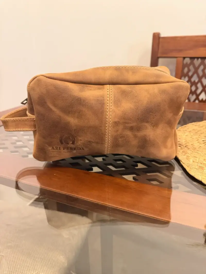 Bolso de cuero marrón elegante - 5