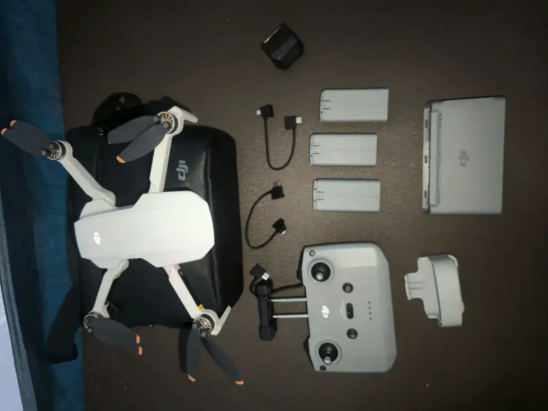 Kit completo DJI Mini 2 Fly More Combo - 2
