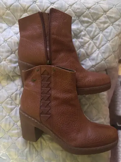 Botines de cuero marrón con tacón - miniatura 1