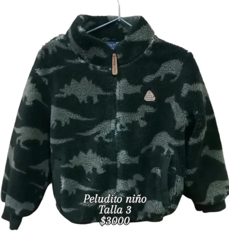 Chaqueta peluda para niño con diseño camuflaje