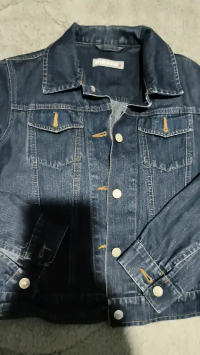 Chaqueta de mezclilla azul oscuro para mujer - miniatura 2