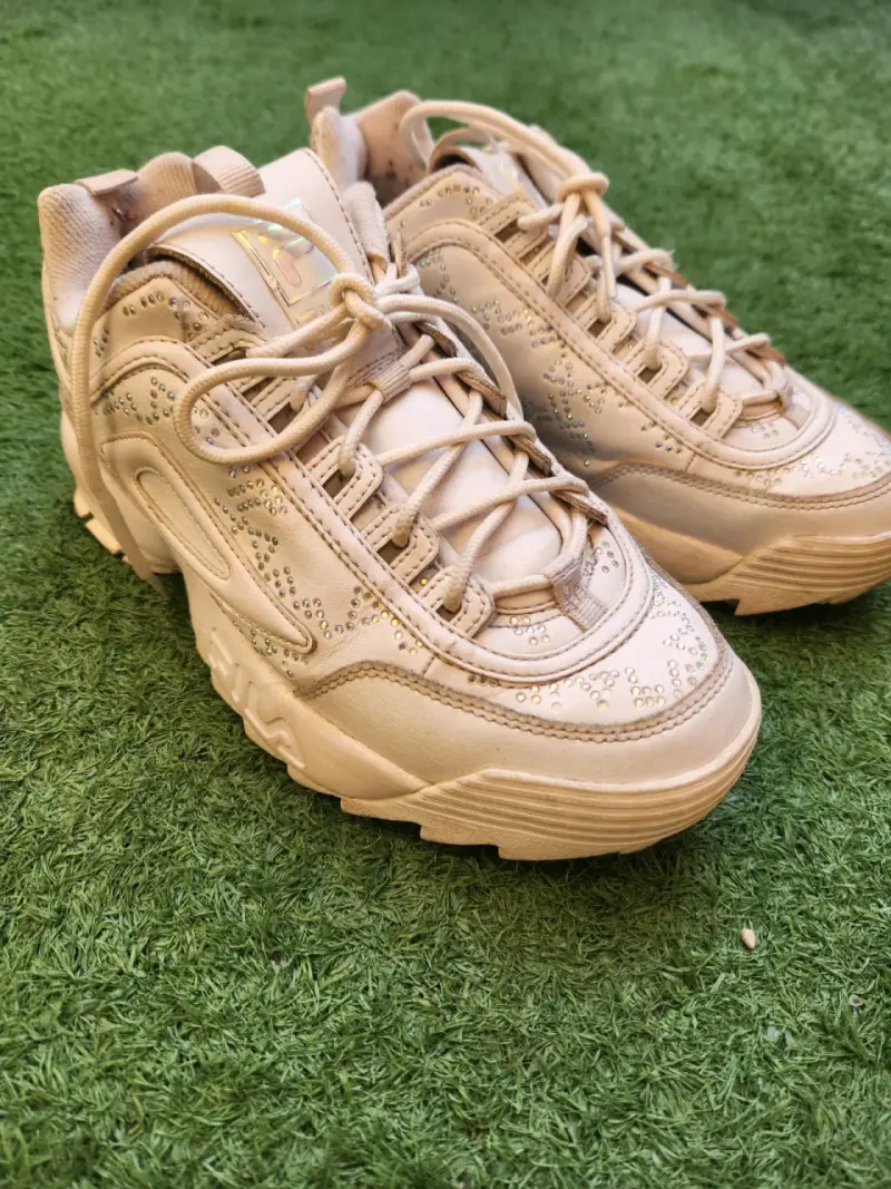 Zapatillas Fila con brillos talla 38 - 4