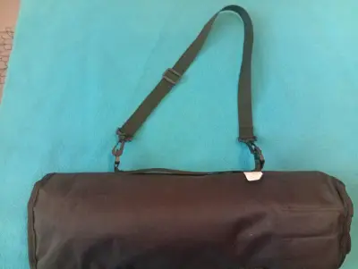 Bolso negro porta cuchillos - miniatura 2