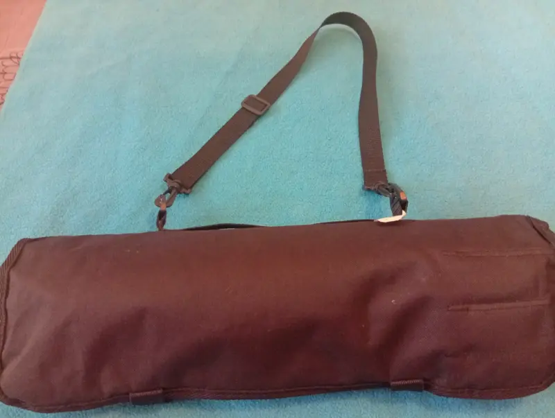 Bolso negro porta cuchillos - 4