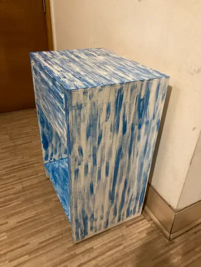 Mesa de noche vintage azul con cajón - miniatura 4