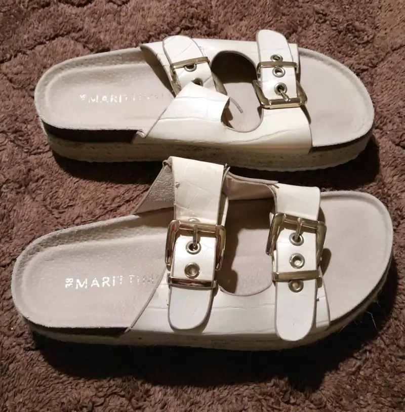 Sandalias blancas - 2