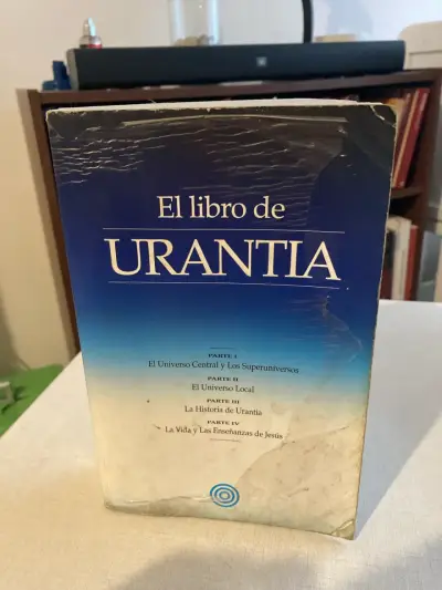 El libro de Urantia en buen estado - miniatura 1
