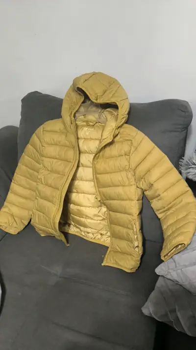 Chaqueta acolchada amarilla para niño - miniatura 1
