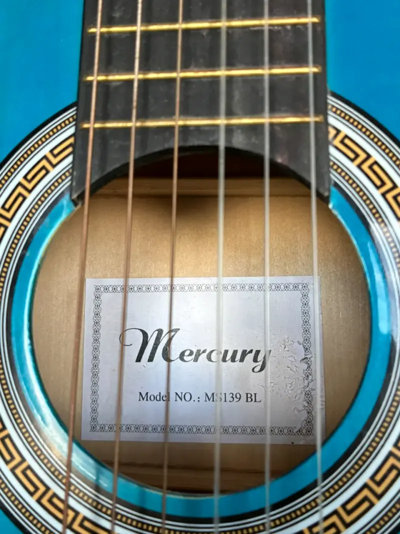 Guitarra Mercury MS139 Azul Clásica - 2