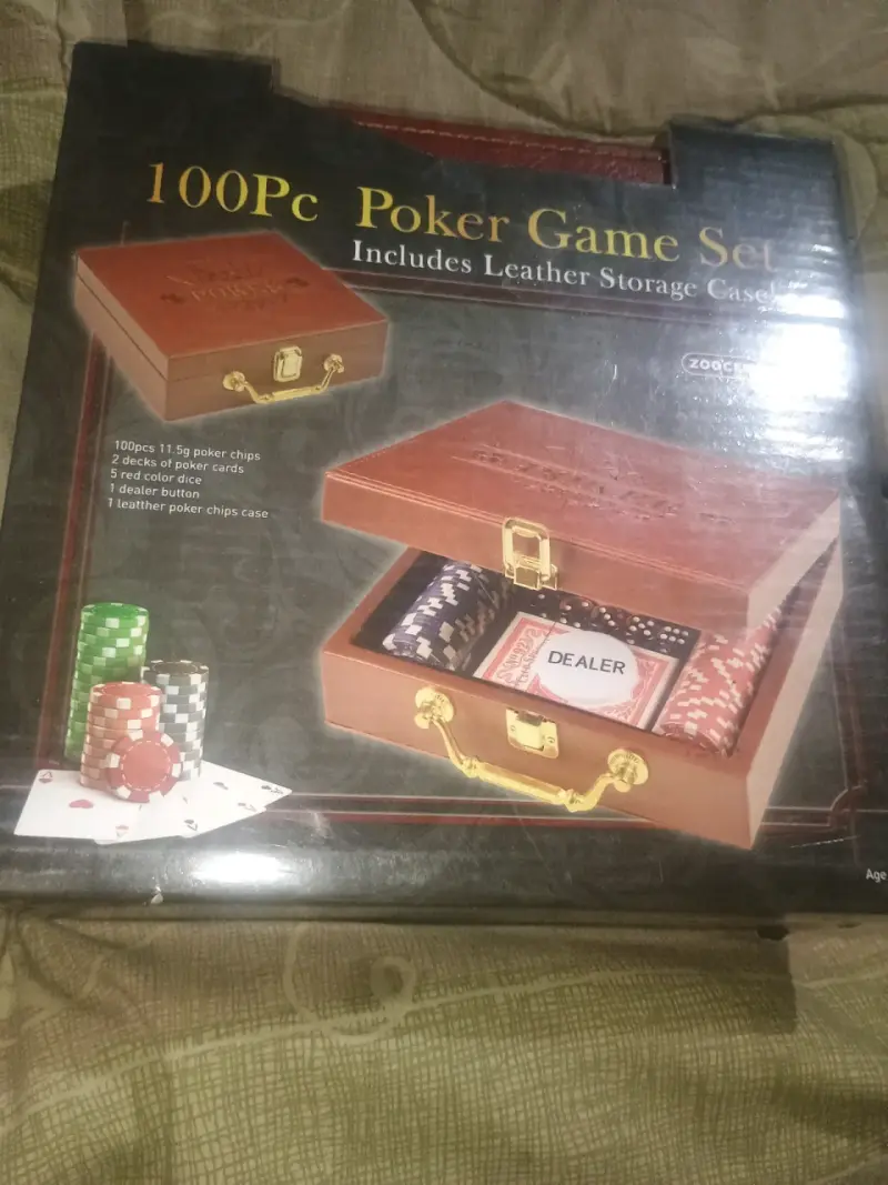 Set de póker 100 piezas con estuche de cuero - 4