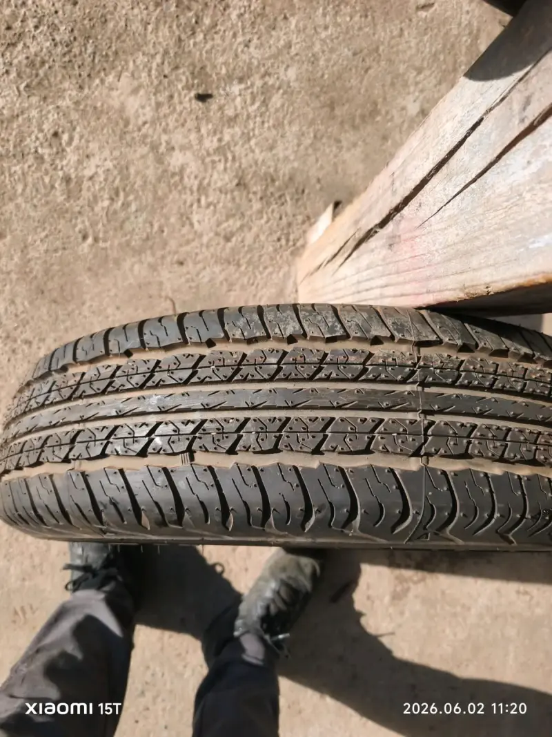 Neumático 195/80r15 Dunlop - 4